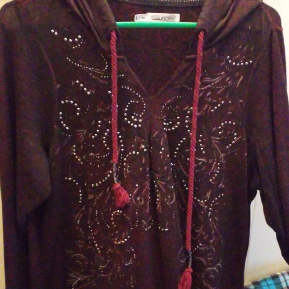Maurices burgundy hooded thin sweatshirt w/bling